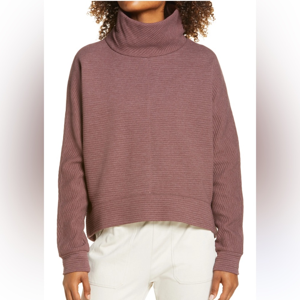 Women’s Zella sweatshirt